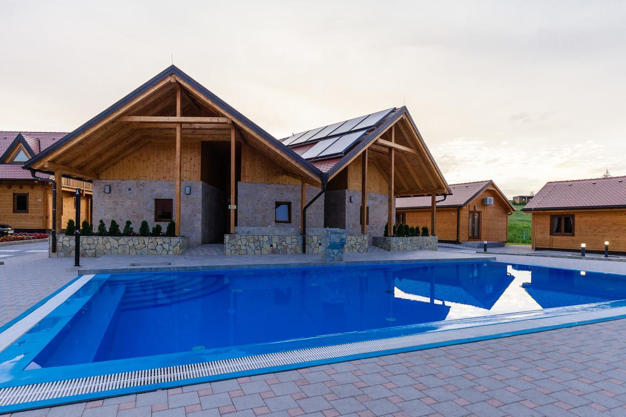 Holiday Park Macola Грабовац Экстерьер фото
